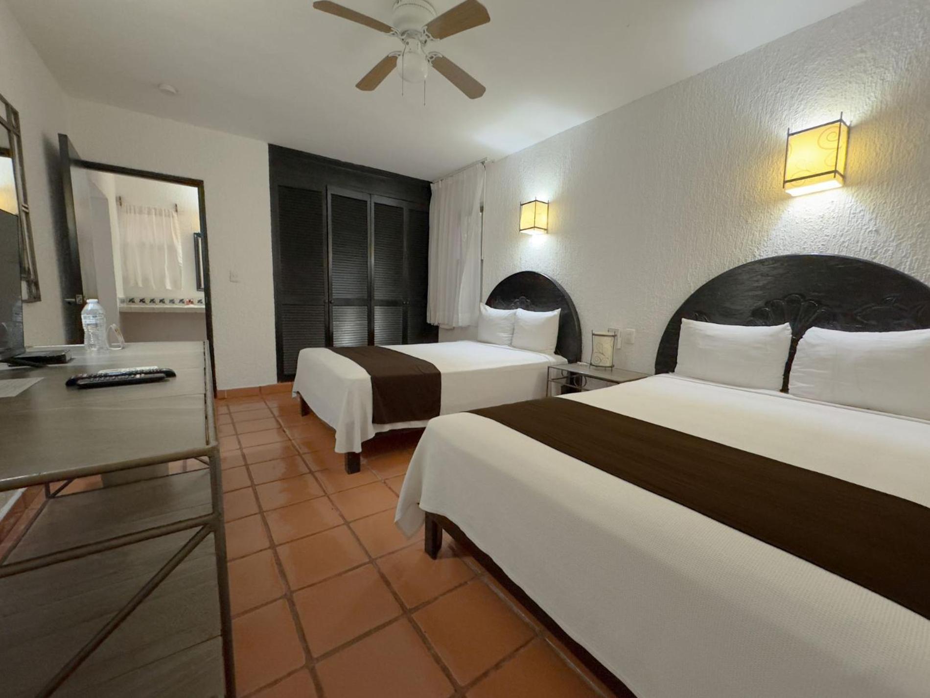 Standard Double Room,1746846835:JPEG