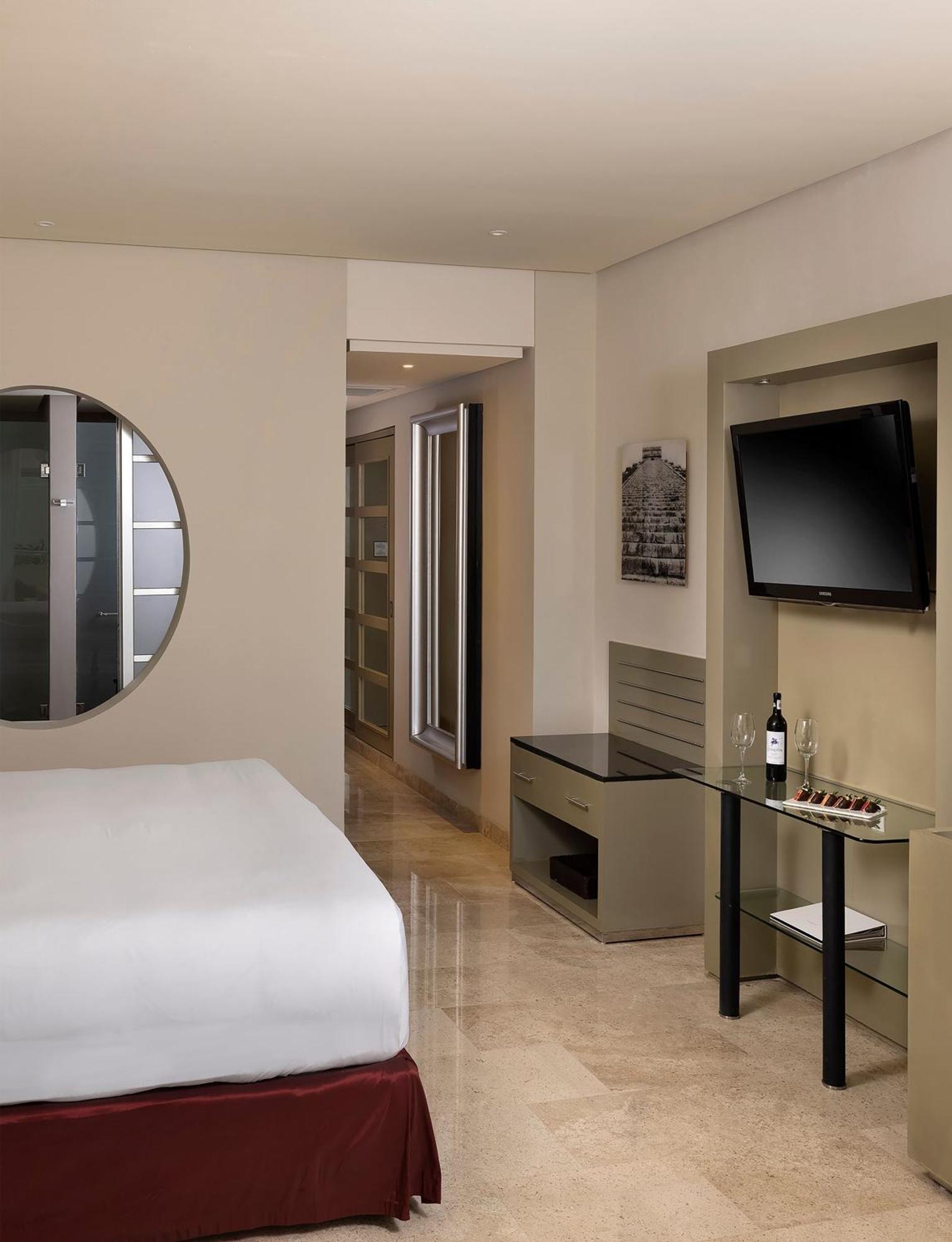 Roulette Room Playa del Carmen or La Perla